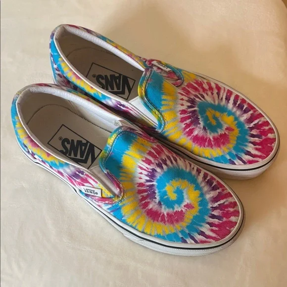 Vans Classic Slip-On Shoes – Tie-Dye Spiral – Women’s 5 / Men’s 3.5 - Picture 2 of 10